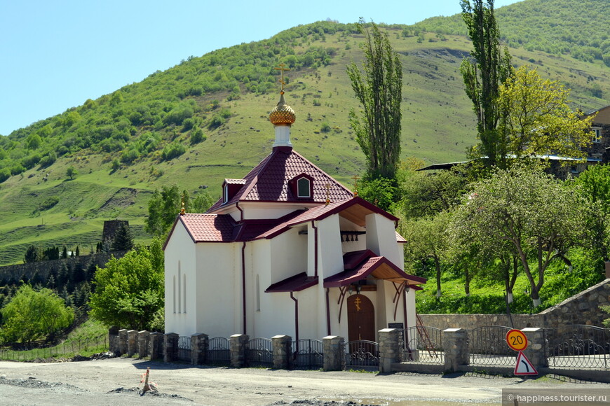 Церковь Жен-Мироносиц в Куртанинском ущелье.