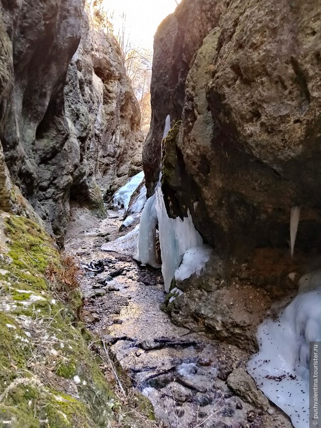 В Чегемское ущелье из Нальчика. Ледяная сказка