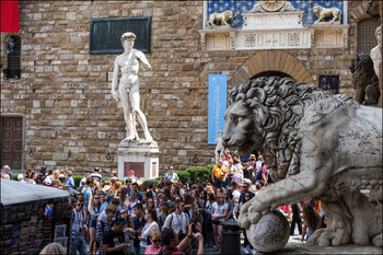 В Италии туриста оштрафовали на 0 за парковку на площади во Флоренции 