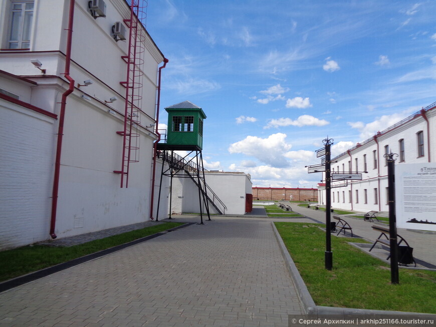 Тюремный замок в Тобольске — одна из самых строгих тюрем в Сибири, а теперь музей Каторги