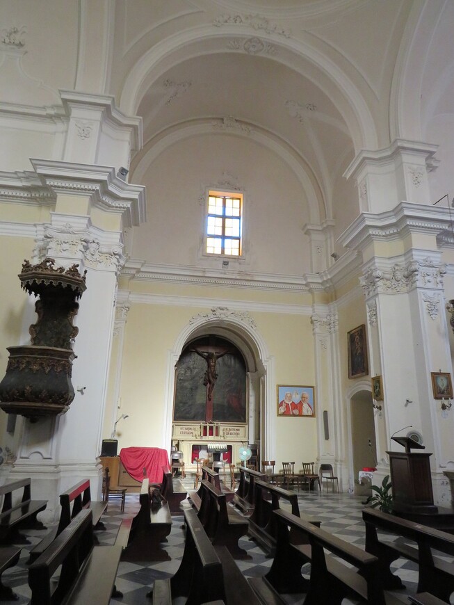 Барочная церковь Девы Марии на острове Фавиньяна — вблизи Сицилии