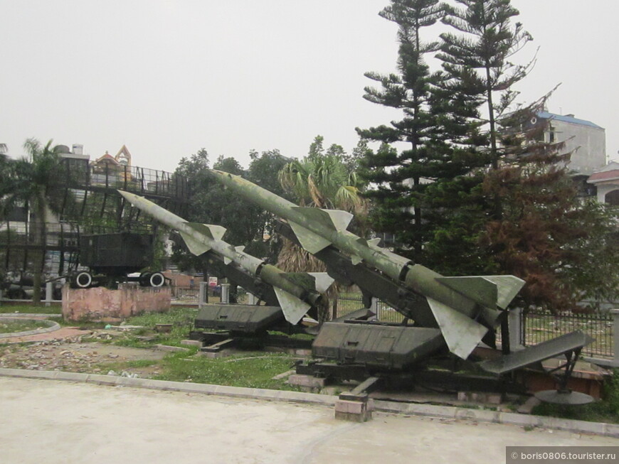 Музей боевой славы советской ПВО в центре Ханоя