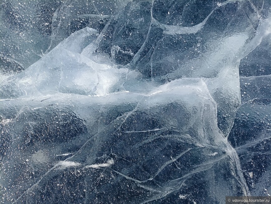 На Байкальский лед в одиночку