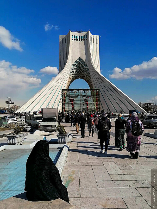 Введение в Иран или путешествие, которое могло не состояться