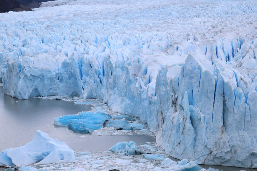 Ледники Патагонии - ничуть не хуже, а может, и лучше тех, что мы видели на Аляске.

