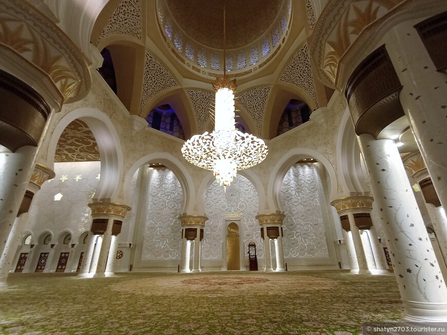 Восточная сказка. Мечеть шейха Зайда, Абу-Даби