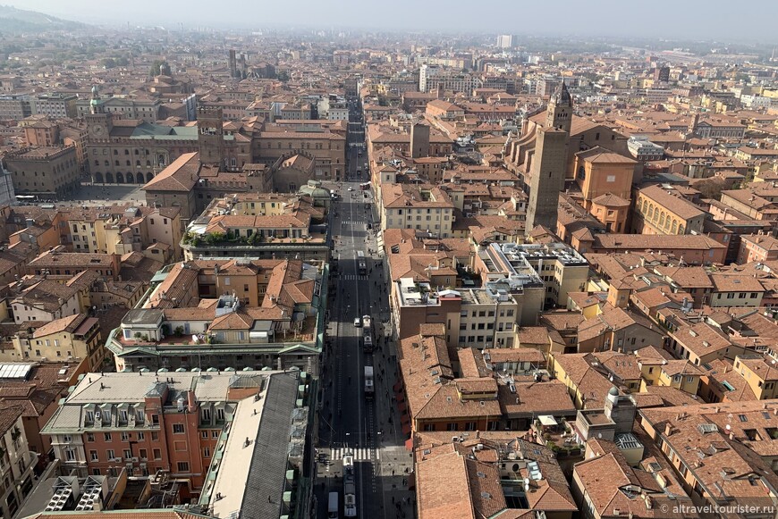 Болонья: Святой Доминик, глоссаторы и башни