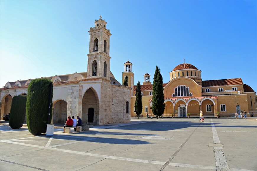 Праздник святой Пасхи и кипрский курорт Паралимни