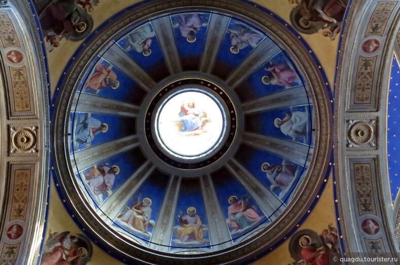 Рим. Церковь Сант-Агостино. Купол. 2017-08-17