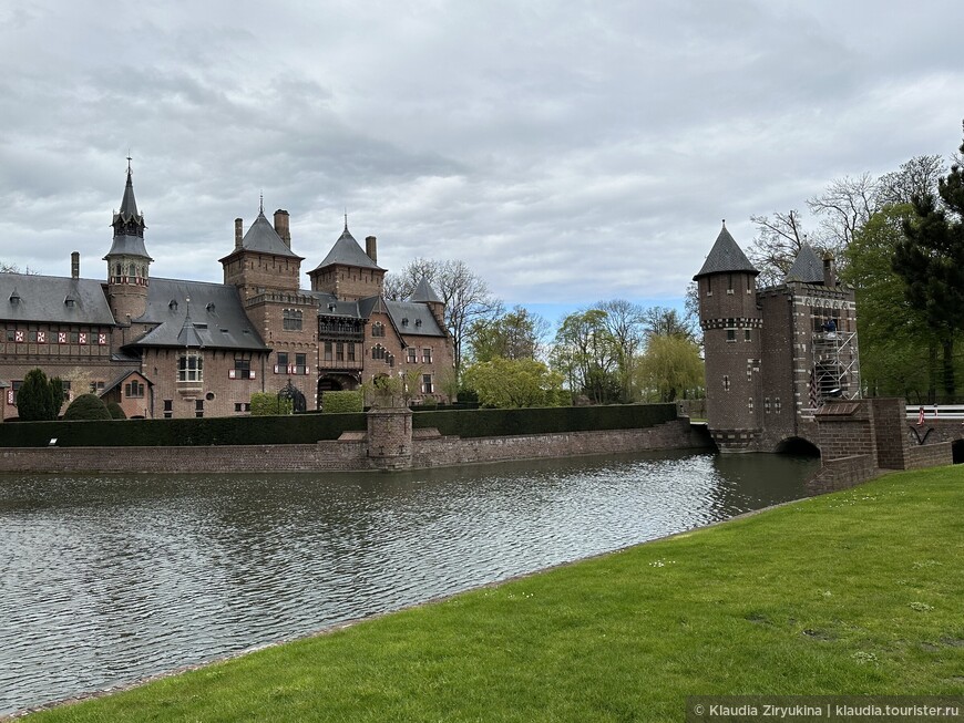 Современный замок — «Как должен был выглядеть средневековый замок в представлении современного хозяина». Представительские помещения.