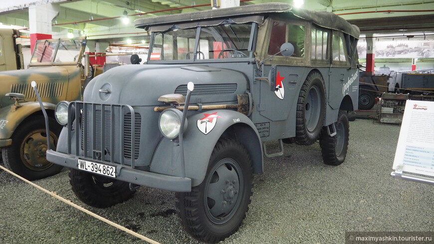 Тяжелый командирский автомобиль Steyr 1500 A/01 (Kfz. 69), 1942 г., Австрия