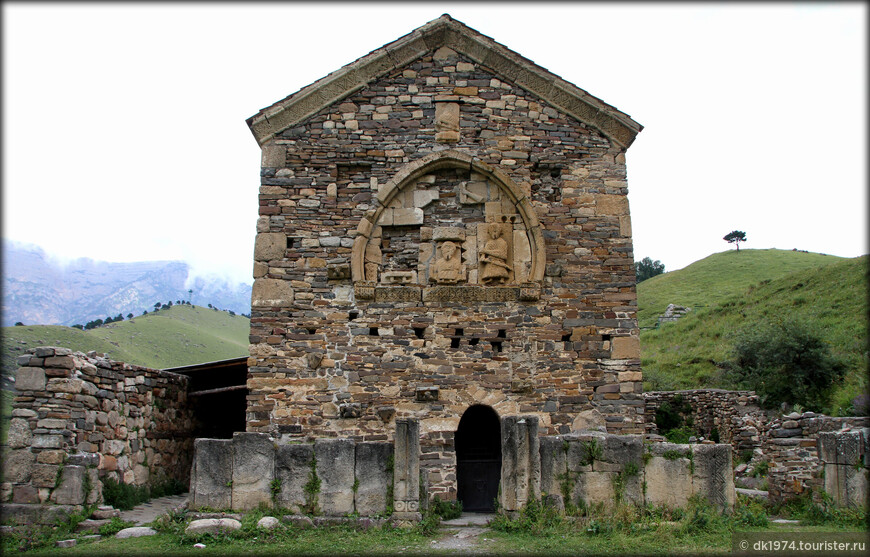 Один из древнейших христианских храмов России
