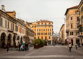 Brescia (Италия)