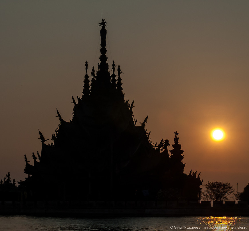 Деревянное чудо Таиланда