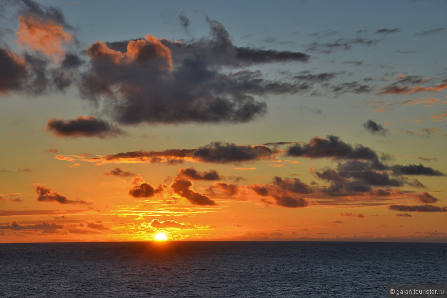 Круиз на Norwegian Sun по южным Карибам: о лайнере