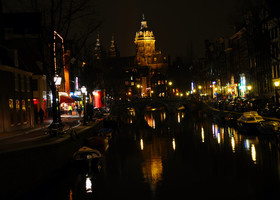 Амстердам. Огни ночного города.