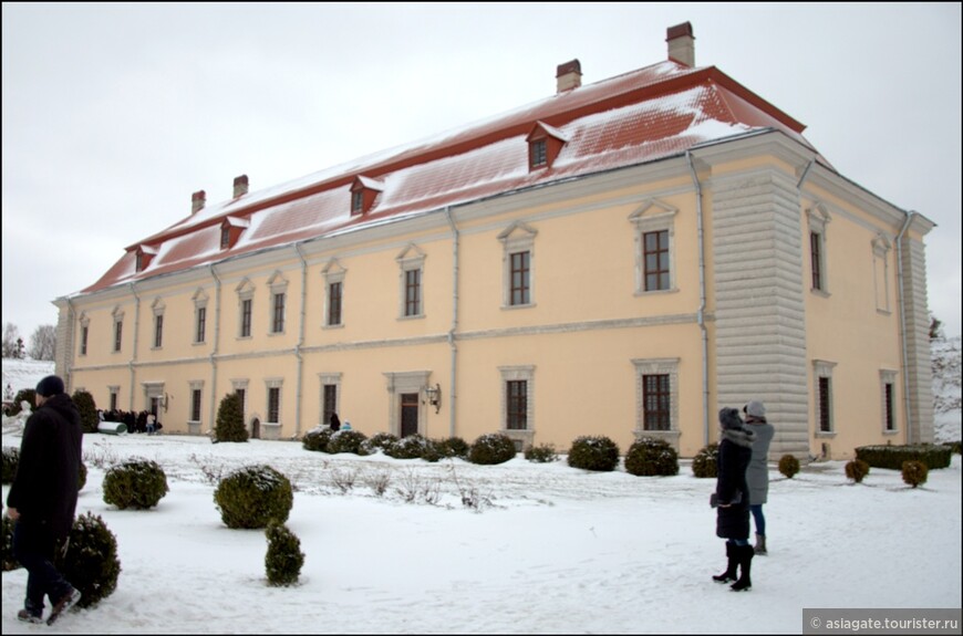 Большой дворец в Золочевском замке
