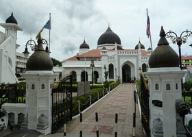 Малазийский калейдоскоп религий.