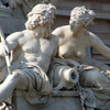Скульптуры перед венским Парламентом