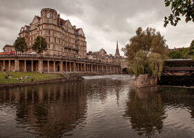 Bath (England)