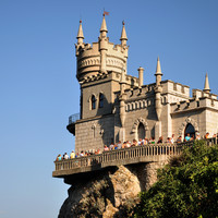 Замки и дворцы Крыма