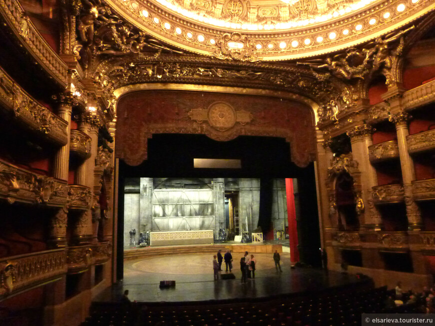 Экскурсия в Оперу Гарнье с Гастоном Леру и его историей Призрака