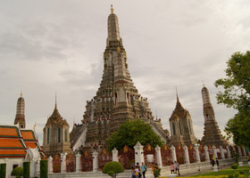 Ват Арун (Wat Arun) — Храм утренней зари.