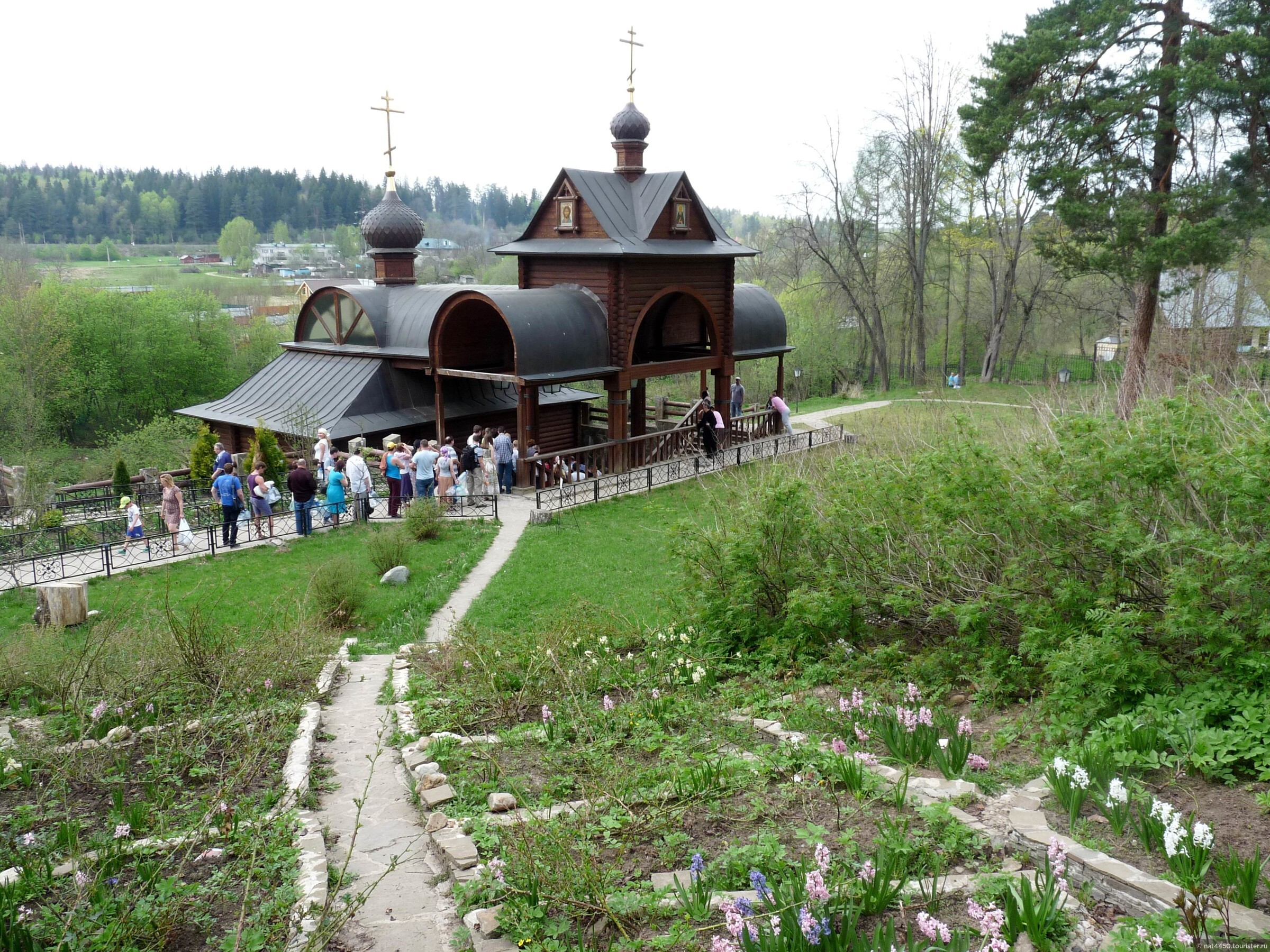 Звенигород слобода. Звенигород Саввинский монастырь купель. Купель в Звенигороде Саввинский скит. Саввинский скит купель. Саввино-Сторожевский монастырь купель.