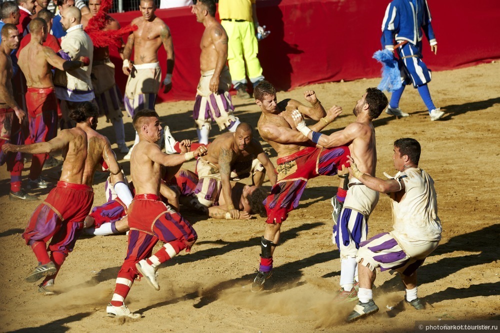 Римляне играли в футбол