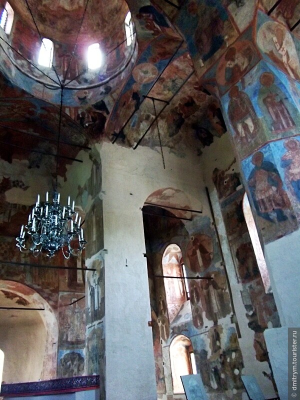 Фрески Знаменского собора