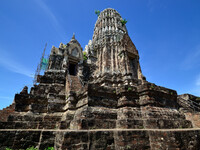 Храм Ват Ратчабурана . Аюттайя.