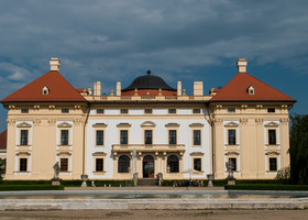 Славков-у-Брна (Аустерлиц). Замок и город
