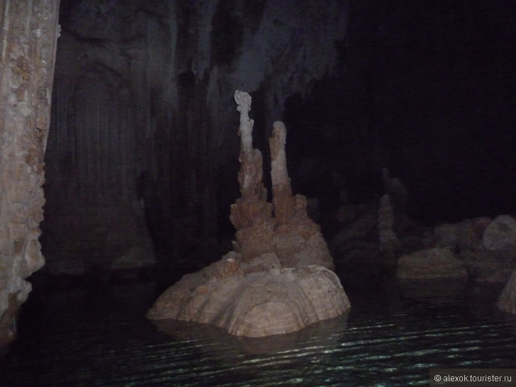 Среди основных достопримечательностей Бонито пещера Abismo Anhumas