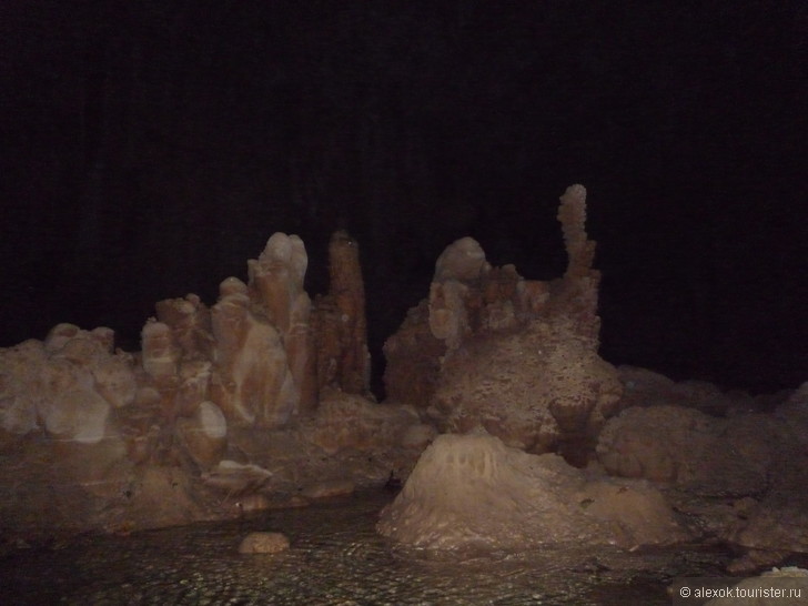 Среди основных достопримечательностей Бонито пещера Abismo Anhumas