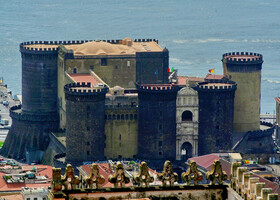Крепости-замки Неаполя