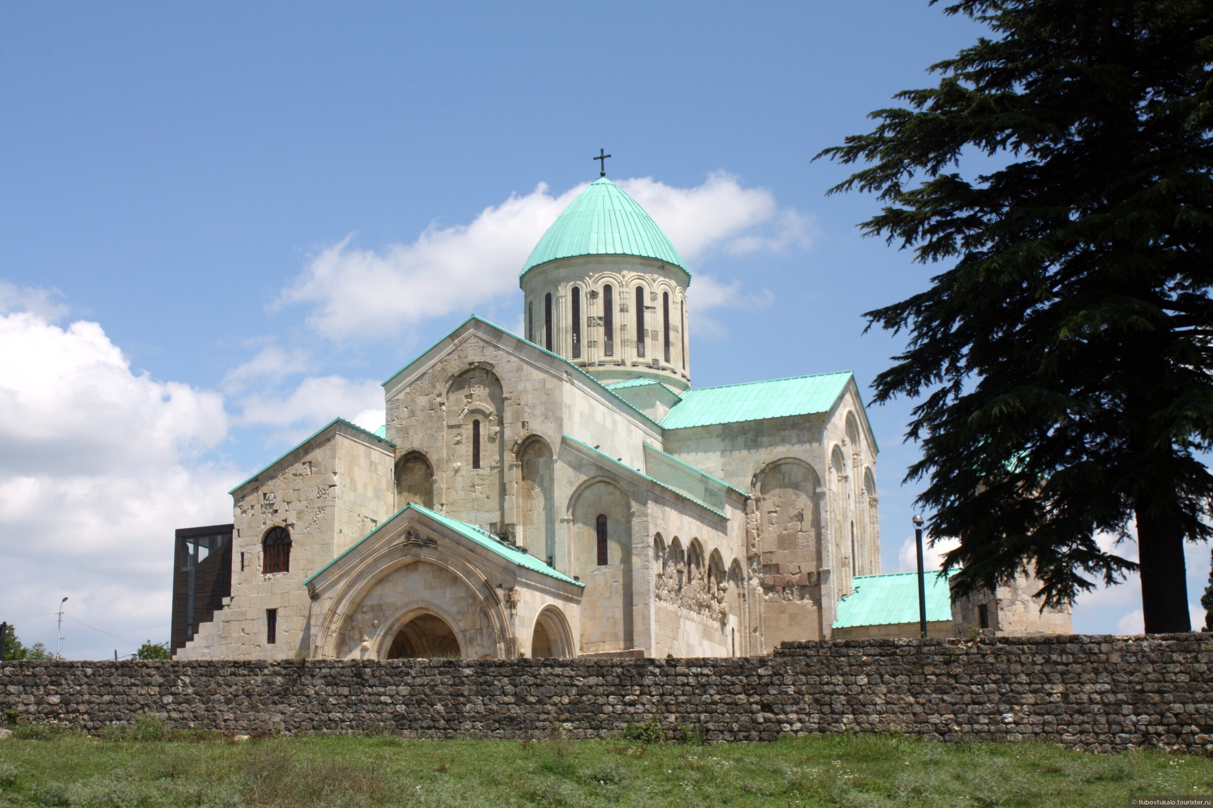 Кутаиси Баграти монастырь Грузия