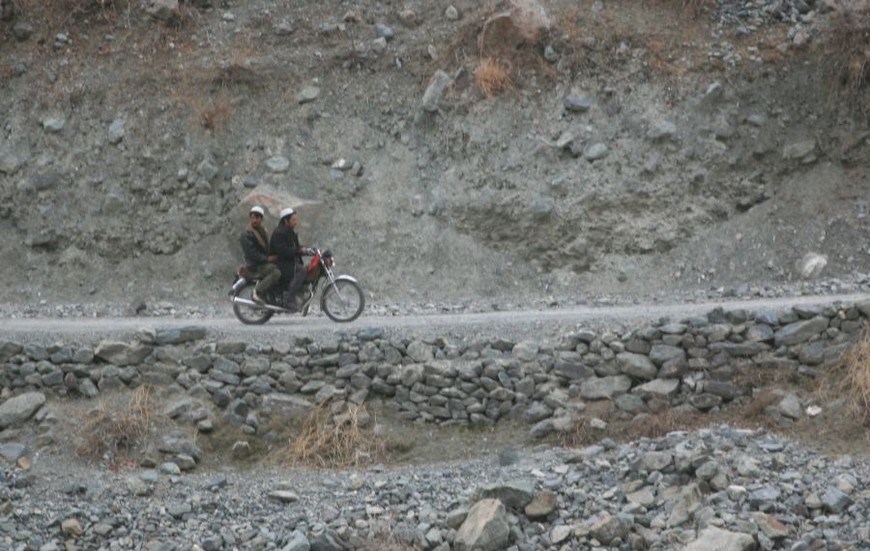 Памирский тракт от Хорога до Душанбе