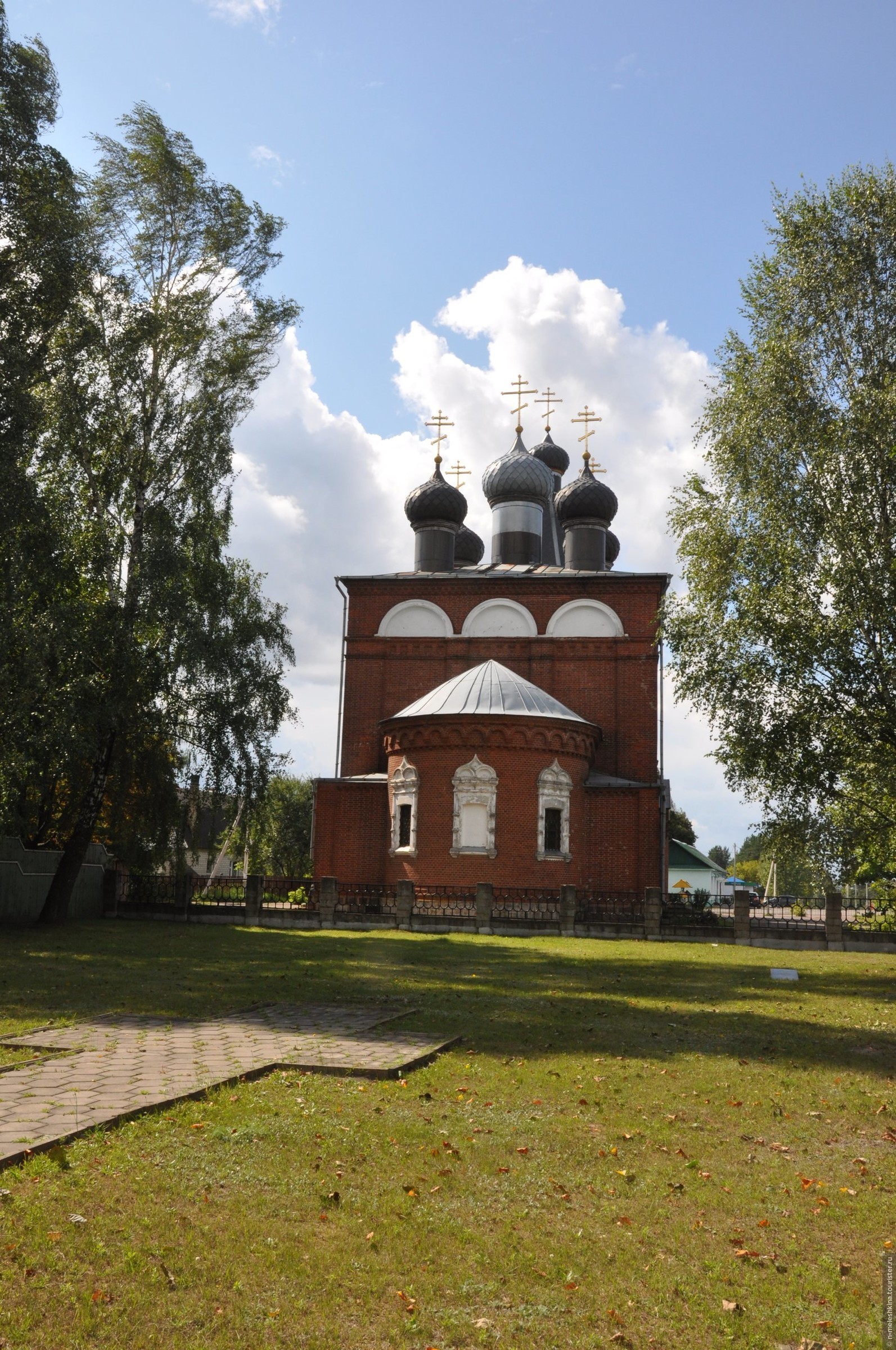 Успенско Никольский храм Арчединка