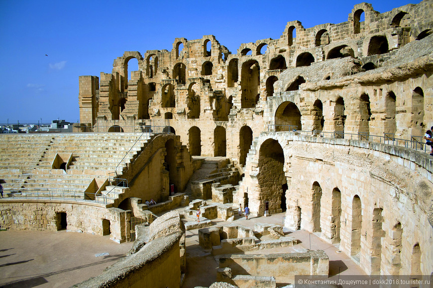 Амфитеатр в Эль-Джеме