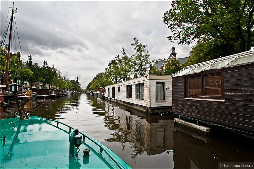 Амстердам: Красный квартал, косячок и Ван Гог (18+)