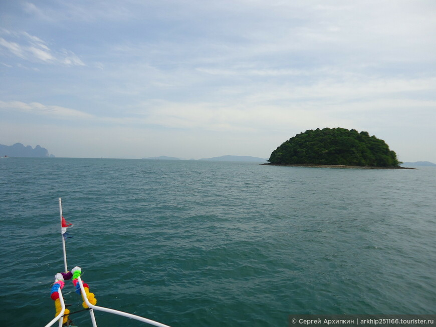 С острова Пхукет на остров Джеймса Бонда в Андаманском море в январе 2013