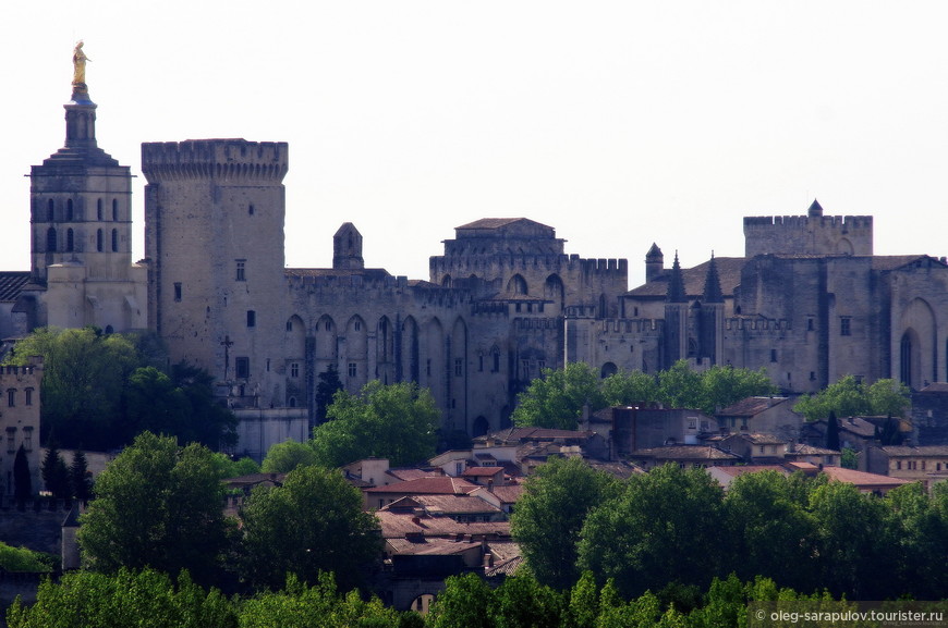 Les villages de Provence en printemps