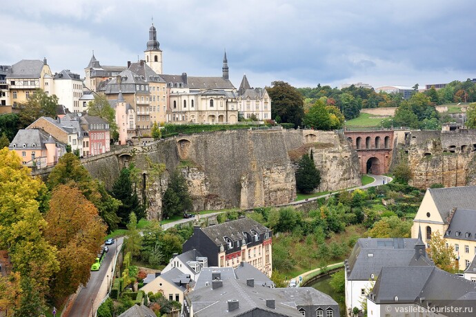 Строгий Люксембург