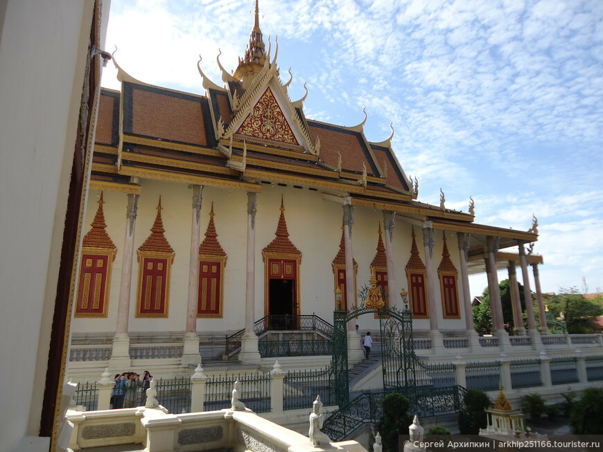 В столице Пномпени, или начало самостоятельного путешествия по Камбодже