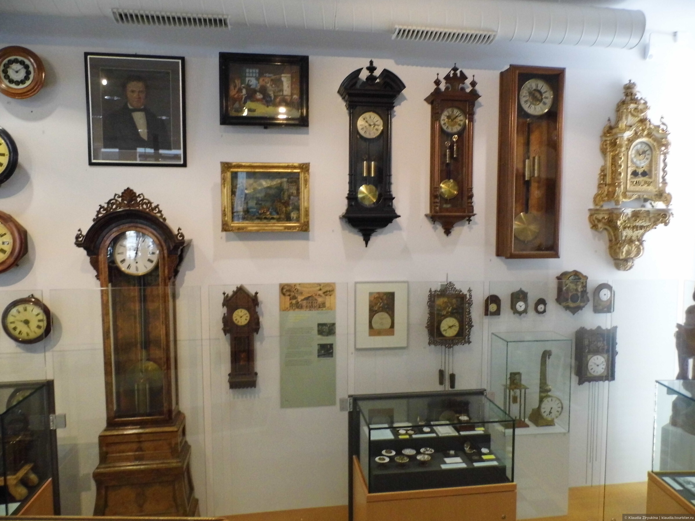 В каком городе музей часов