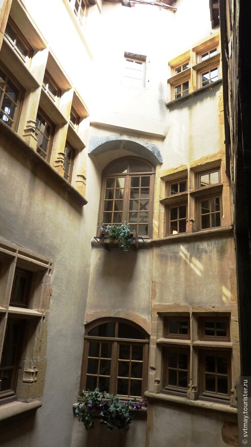 внутренний дворик 15 века