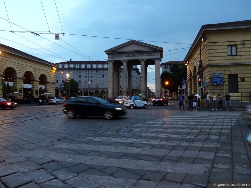 Porta Ticinese — монументальная Арка, посвященная победе Наполеона в 1800 году под Маренго