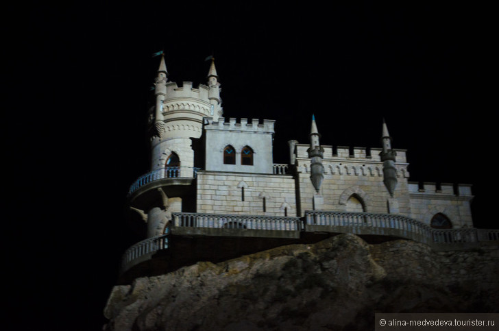 Что посмотреть в Крыму? Ночная Ялта!