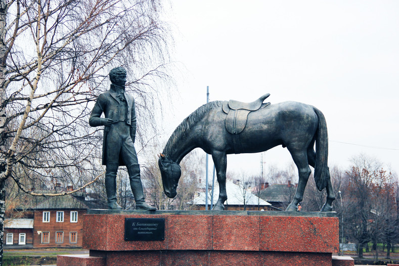 Памятник Батюшкову