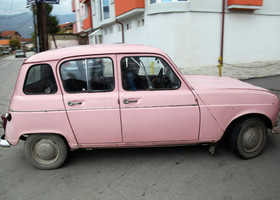 Смешные и милые балканские автомобили
